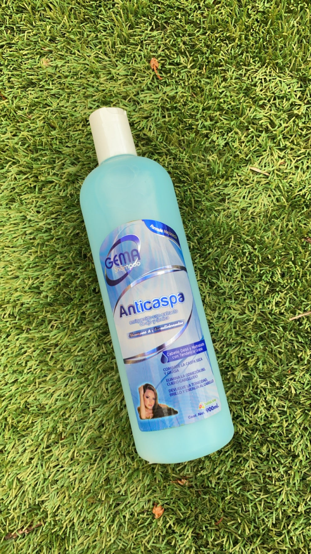 Gema Shampoo & Conditioner (2in1) Tratamiento Anticaspa 900ml